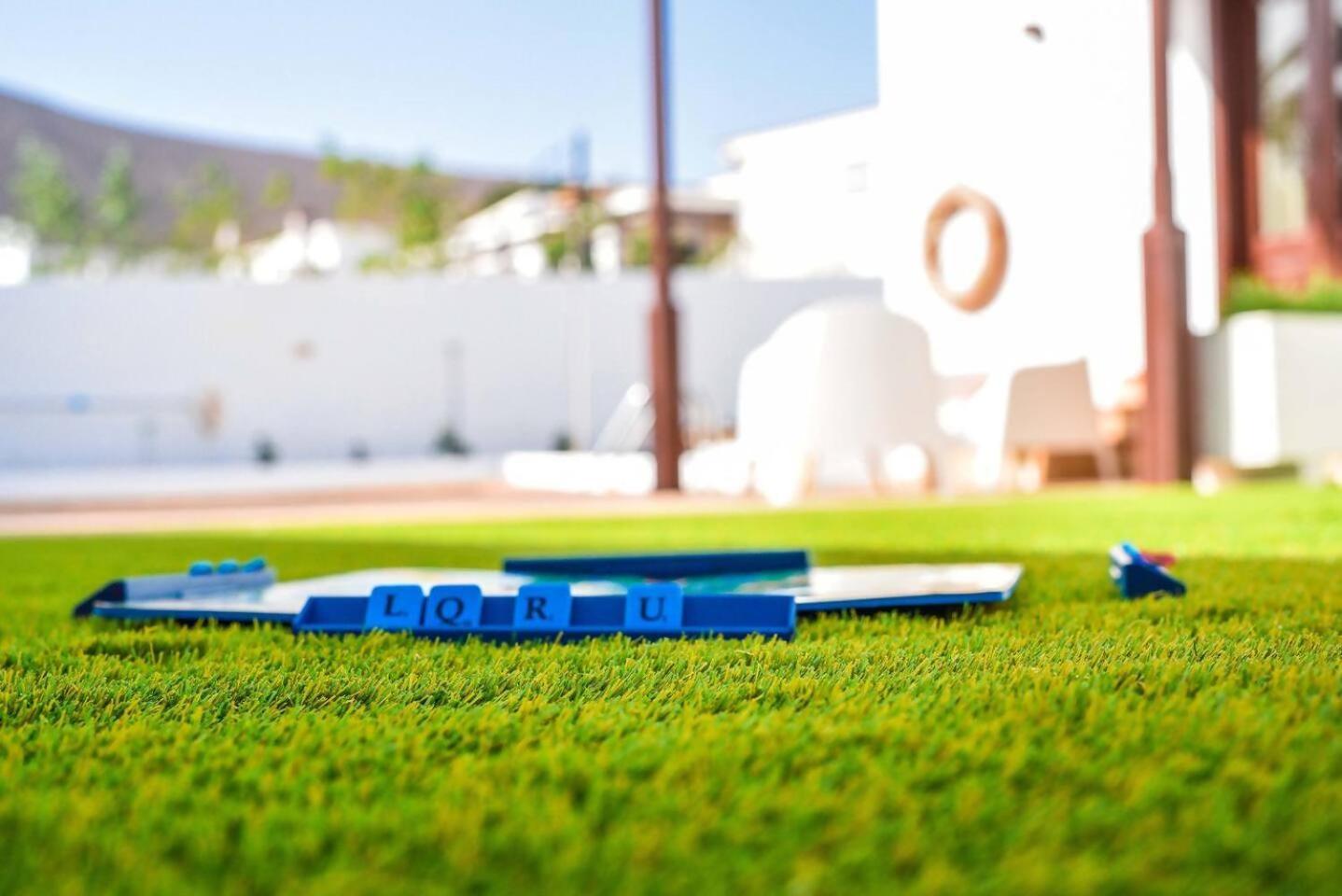 Agradable Y Familiar Con Piscina Casa Inima Villa Playa Blanca Dış mekan fotoğraf