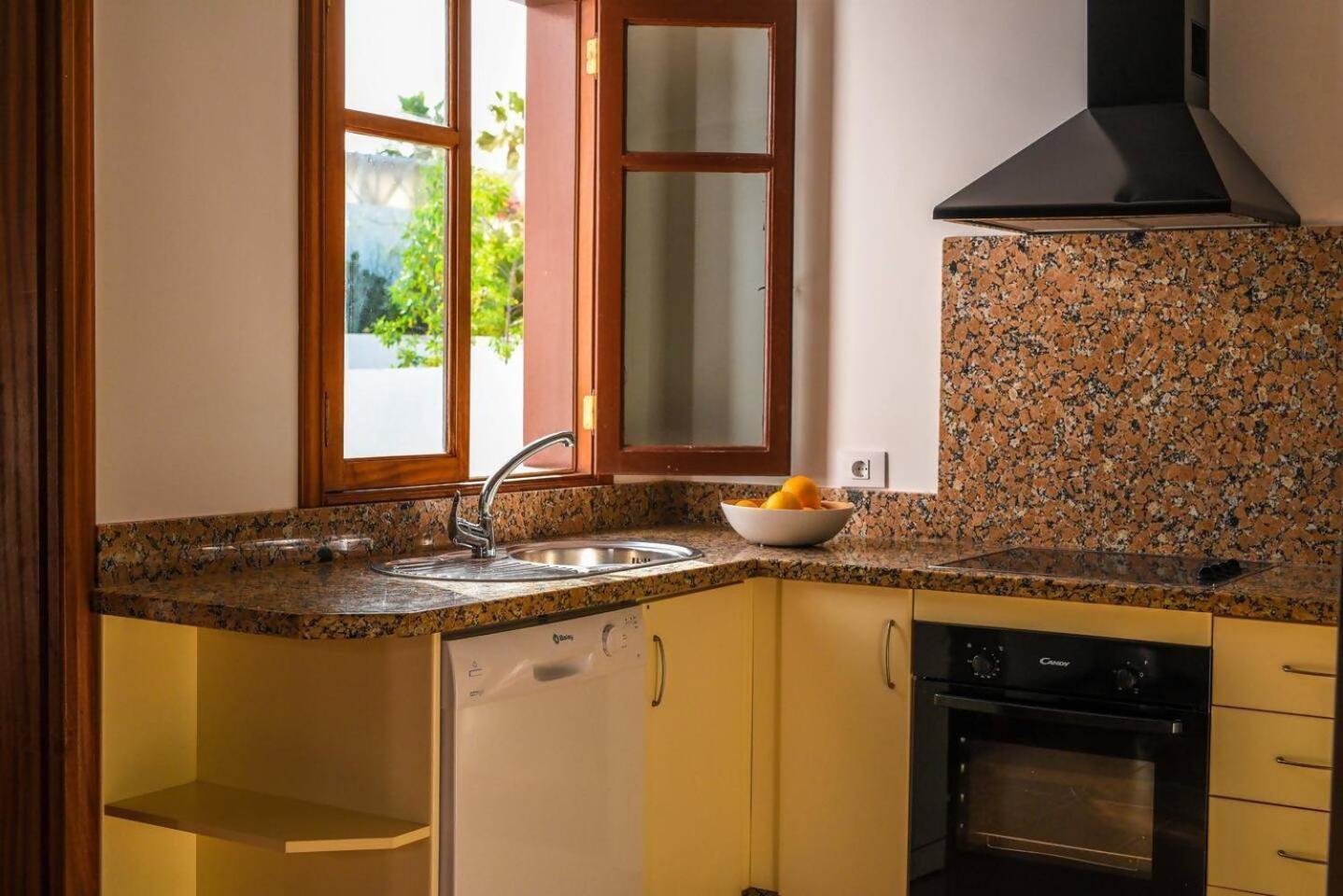 Agradable Y Familiar Con Piscina Casa Inima Villa Playa Blanca Dış mekan fotoğraf