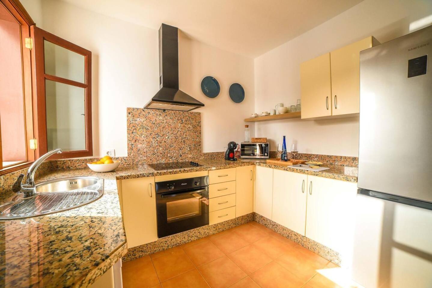 Agradable Y Familiar Con Piscina Casa Inima Villa Playa Blanca Dış mekan fotoğraf