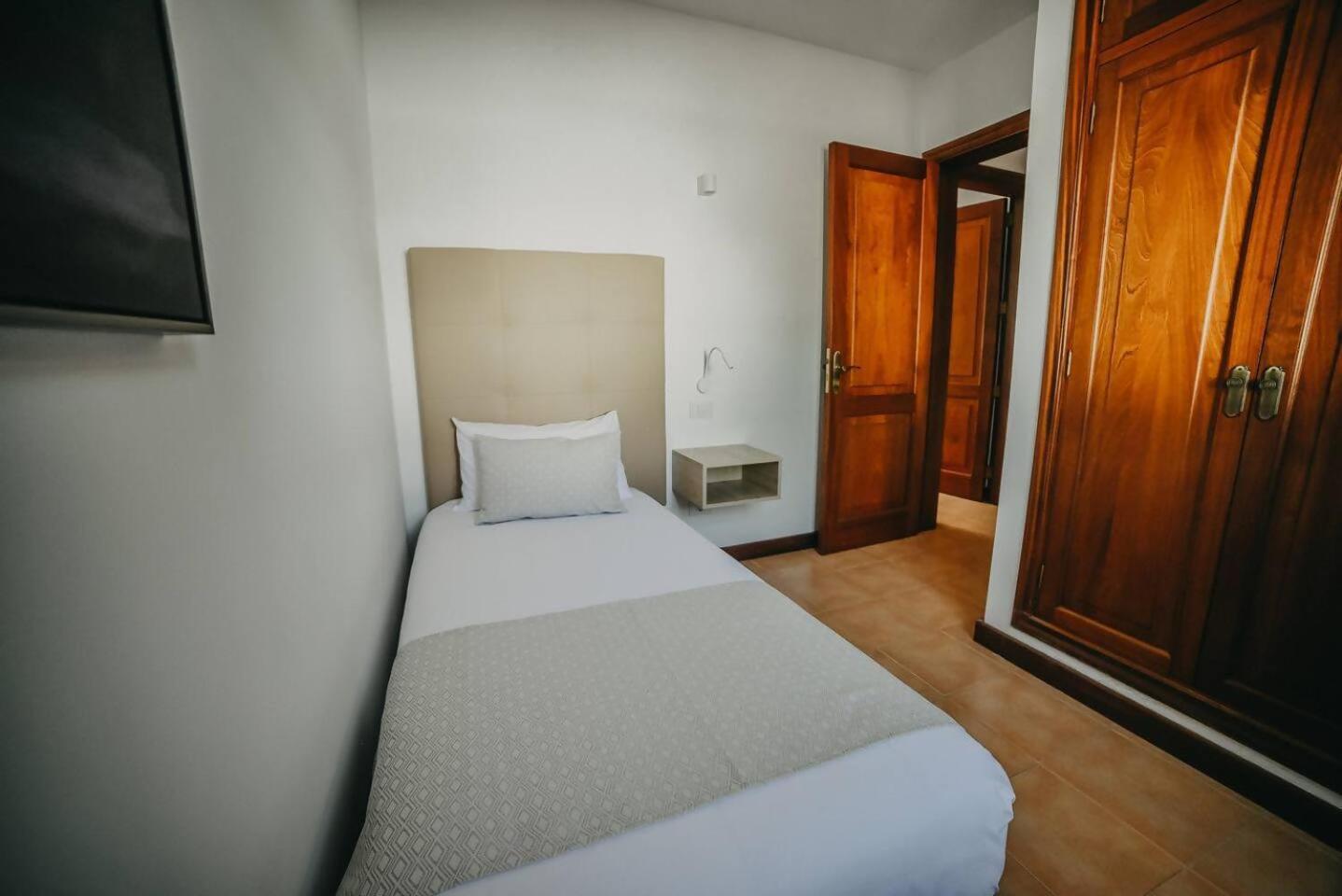 Agradable Y Familiar Con Piscina Casa Inima Villa Playa Blanca Dış mekan fotoğraf